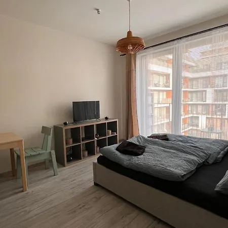 Air Conditioned 1 Apartment, Slnecnice Apartamento