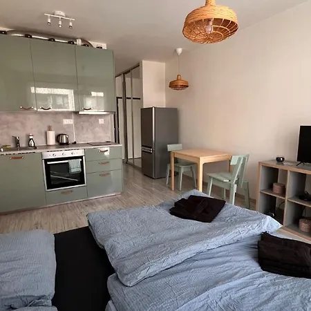 Air Conditioned 1 Apartment, Slnecnice Apartamento