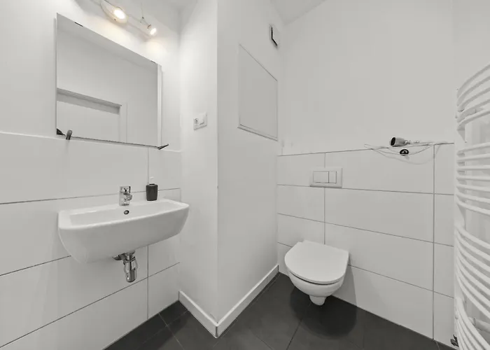 Air Conditioned 1 Apartment, Slnecnice アパート